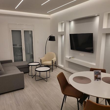 Stay Now, 600M From Acropolis Atene Esterno foto