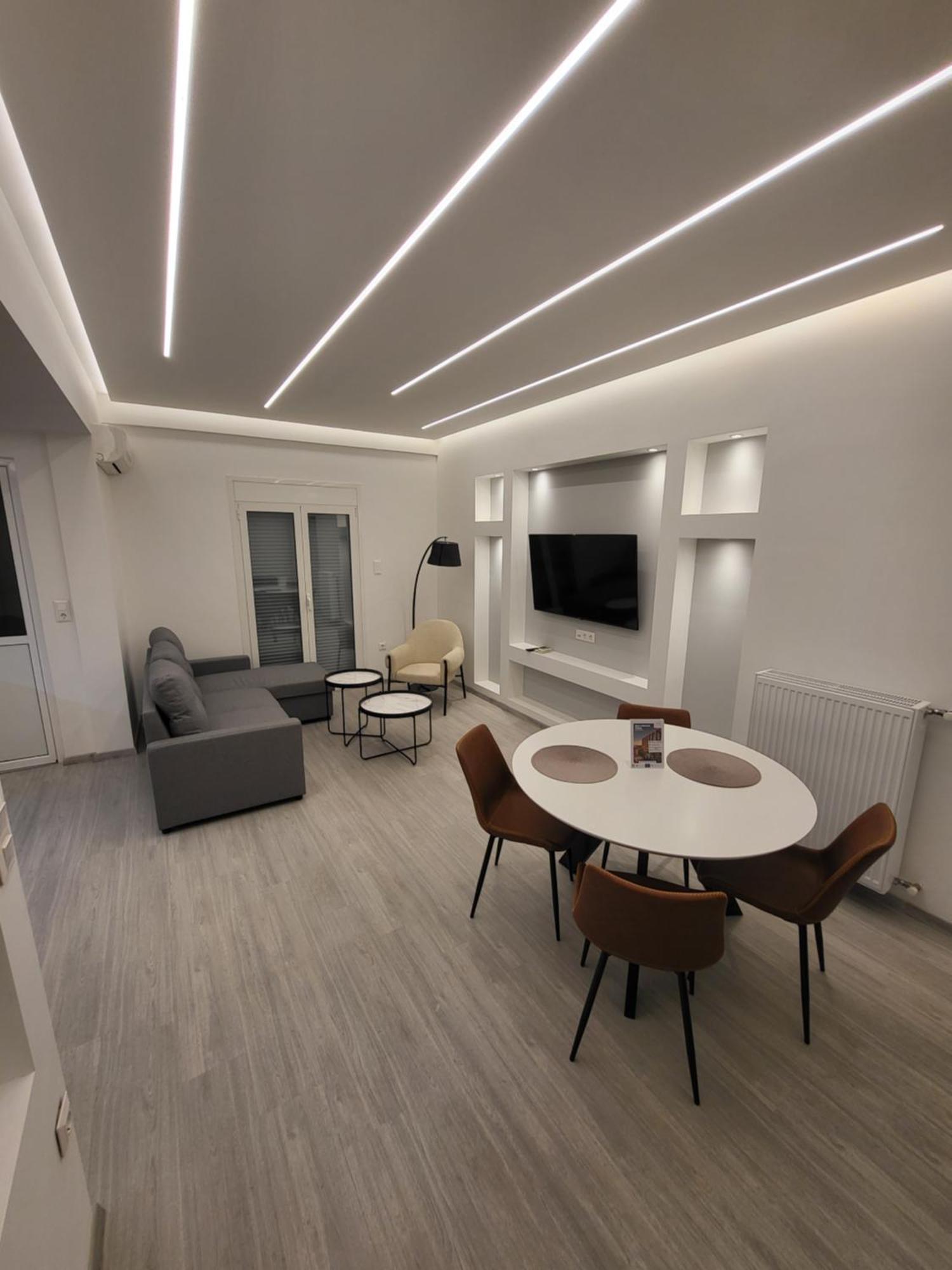 Stay Now, 600M From Acropolis Atene Esterno foto
