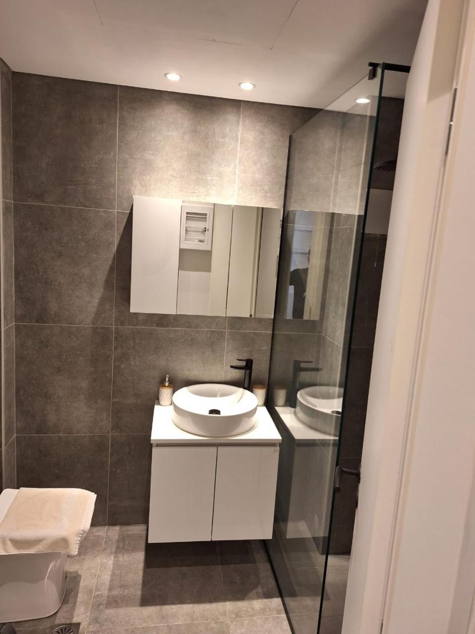 Stay Now, 600M From Acropolis Atene Esterno foto