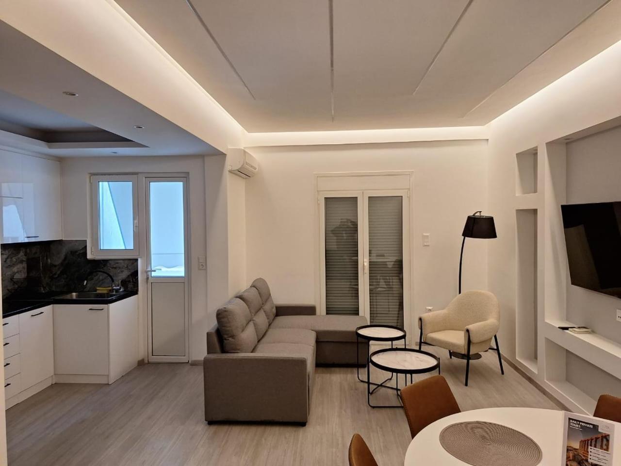 Stay Now, 600M From Acropolis Atene Esterno foto